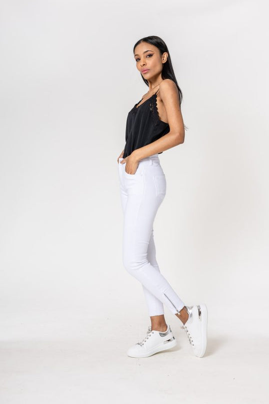 Wholesale white zipped jeans
