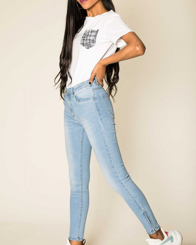 Wholesale light blue zipped jeans