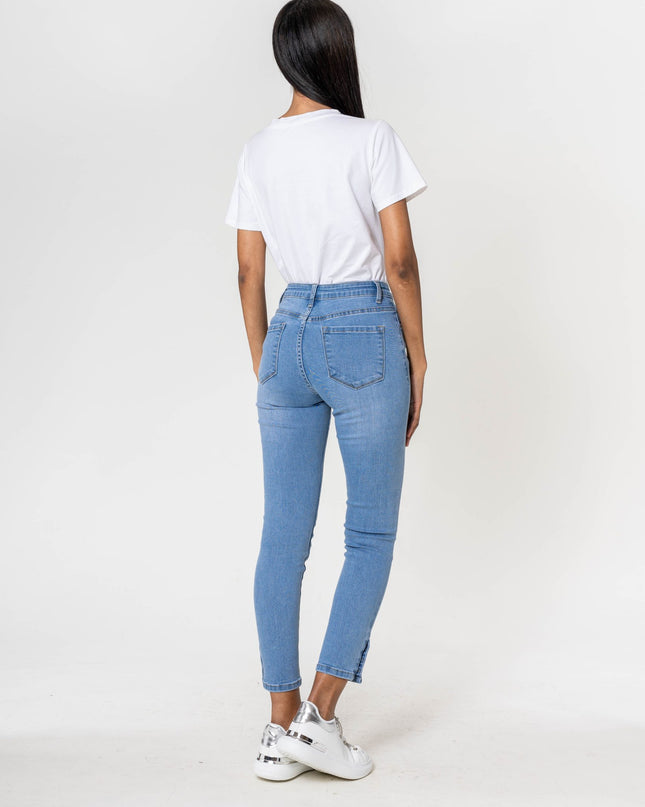 Wholesale light blue Jeans with buttons at the bottom of the leg