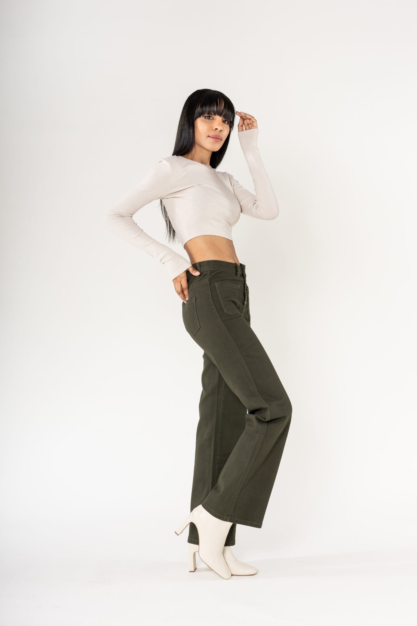 Wholesale colour khaki super wide leg jeans with high rise and buttons