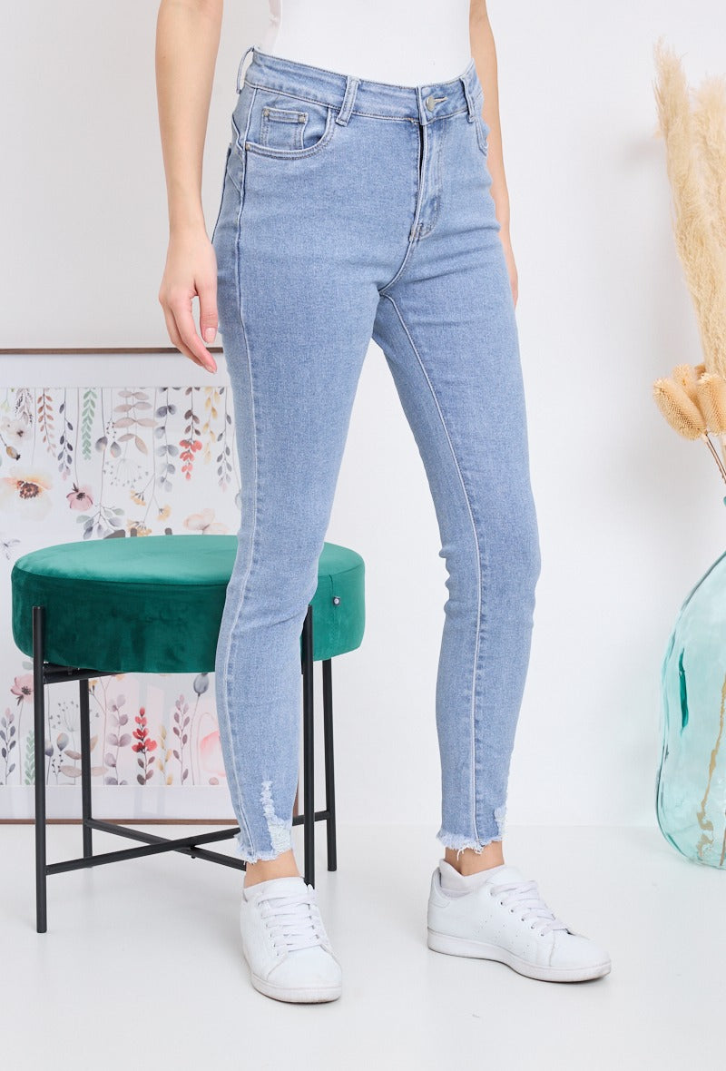 Wholesale Denim Skinny Push-Up Jeans With Ripped And Frayed Hem