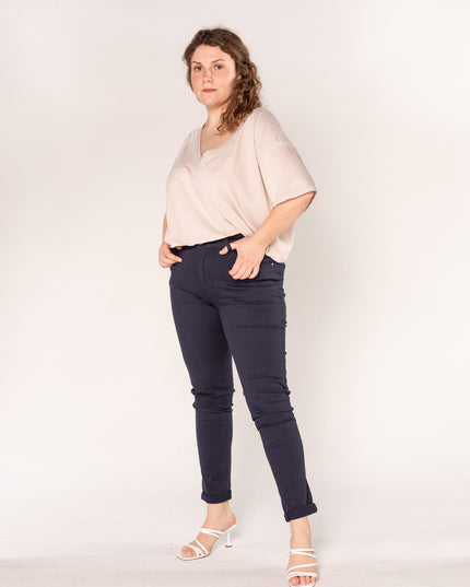 bulk wholesale clothing; wholesale fashion; clothes and fabric manufacturer; bulk clothing for sale; clothing distributors; clothing manufacturers near me; clothing suppliers; wholesale boutique clothing; wholesale clothing vendors; british clothing manufacturer; wholesale clothing online; blank clothing wholesale; clothing wholesale; jeans wholesalers; clothes warehouses; wholesale boutique; denim wholesaler
