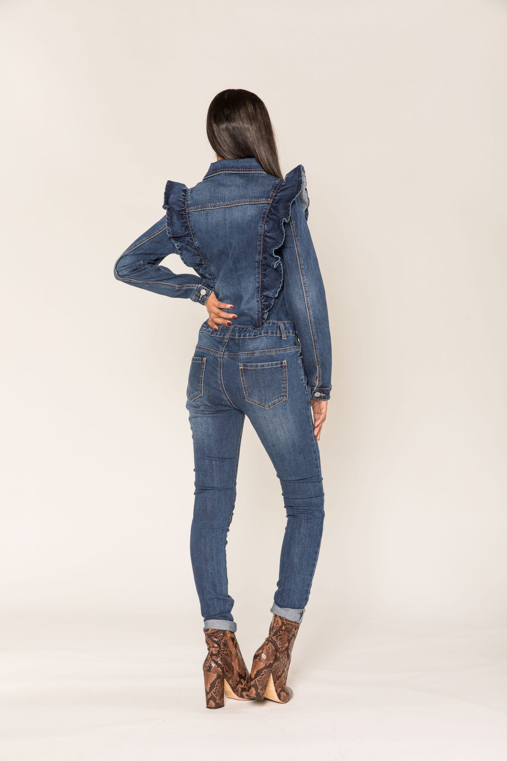 custom clothing manufacturers; high quality boutique wholesale clothing; denim wholesaler; boohoo suppliers list; wholesale womens clothing; manufacturing clothing uk; clothing vendors; wholesale clothing suppliers; buy clothes in bulk; fashion nova wholesale; wholesale clothing online; bulk clothing for sale; british clothing manufacturer; wholesale fashion