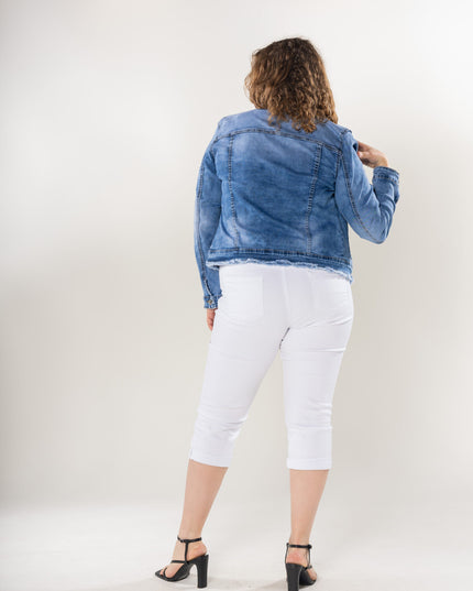 Wholesale Plus Size Blue Jeans Jacket with Fray Detail on the Collar